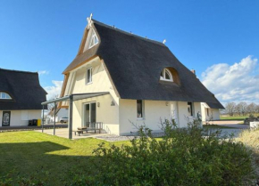 Haffbrise - Ferienhaus mit Kamin und Sauna für 6 Personen, Am Salzhaff